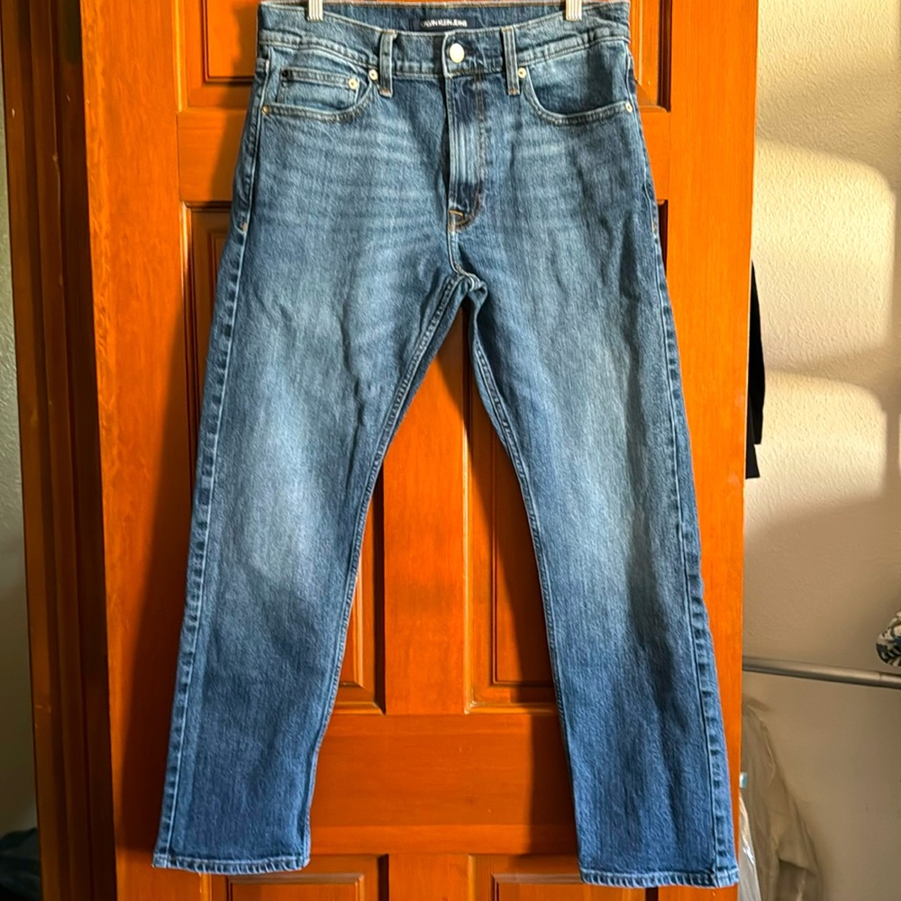 Calvin Klein Jeans Waist 32” Length 30” EUC